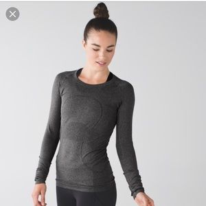 Swiftly tech lululemon long sleeve